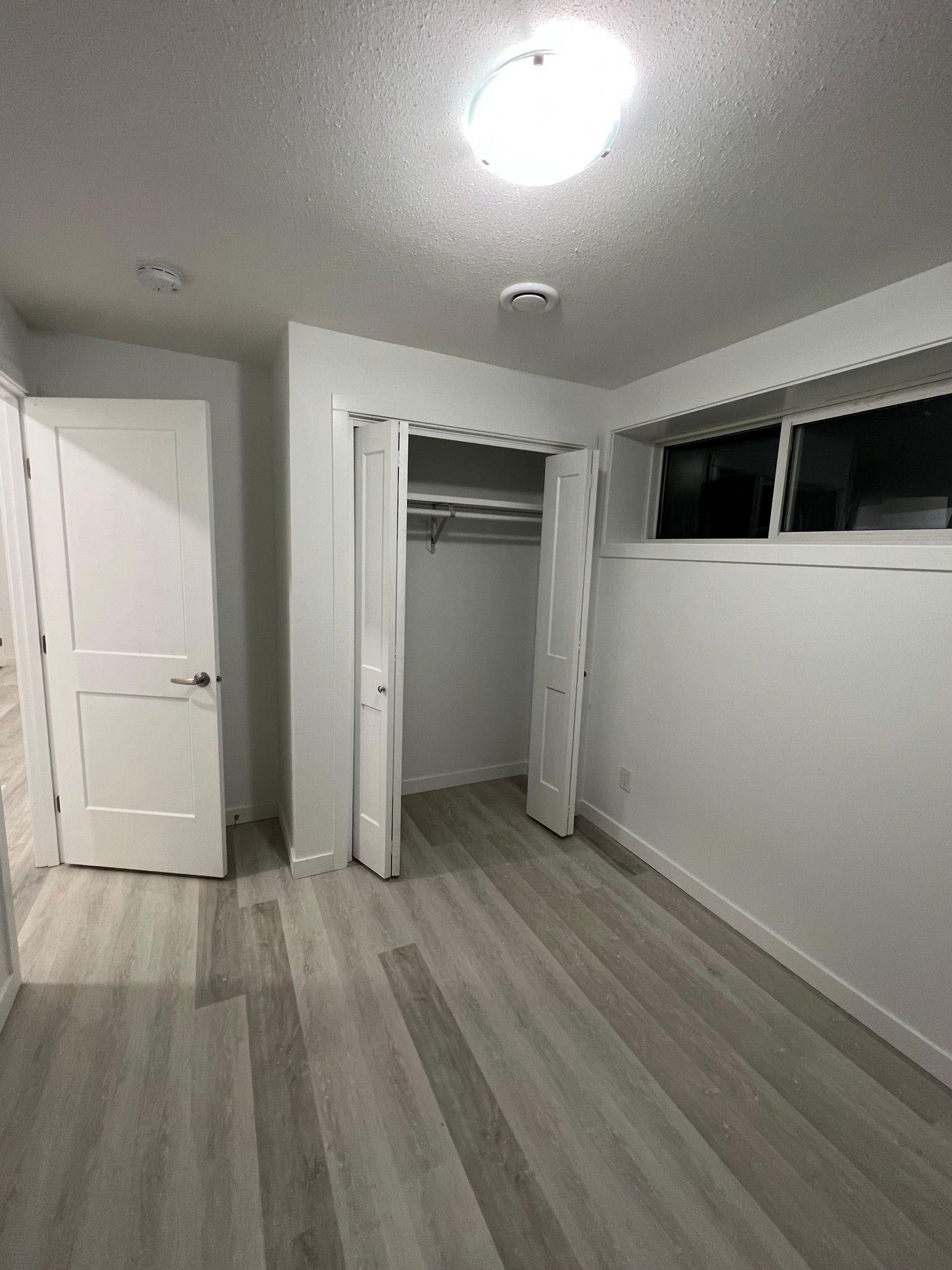 Cozy 2-Bedroom Basement Suite with Utilities Included